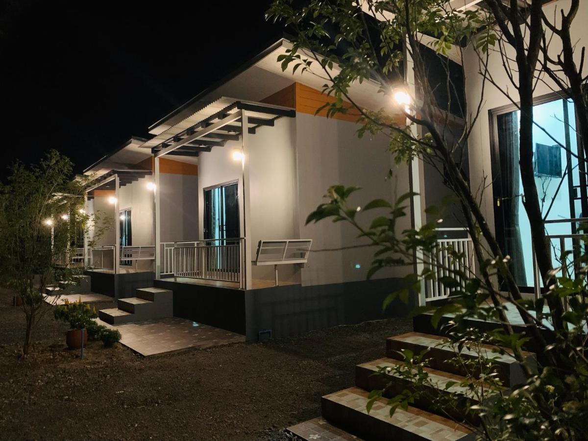 דון סאק Suanvadee Resort สวนวดี รีสอร์ท מראה חיצוני תמונה