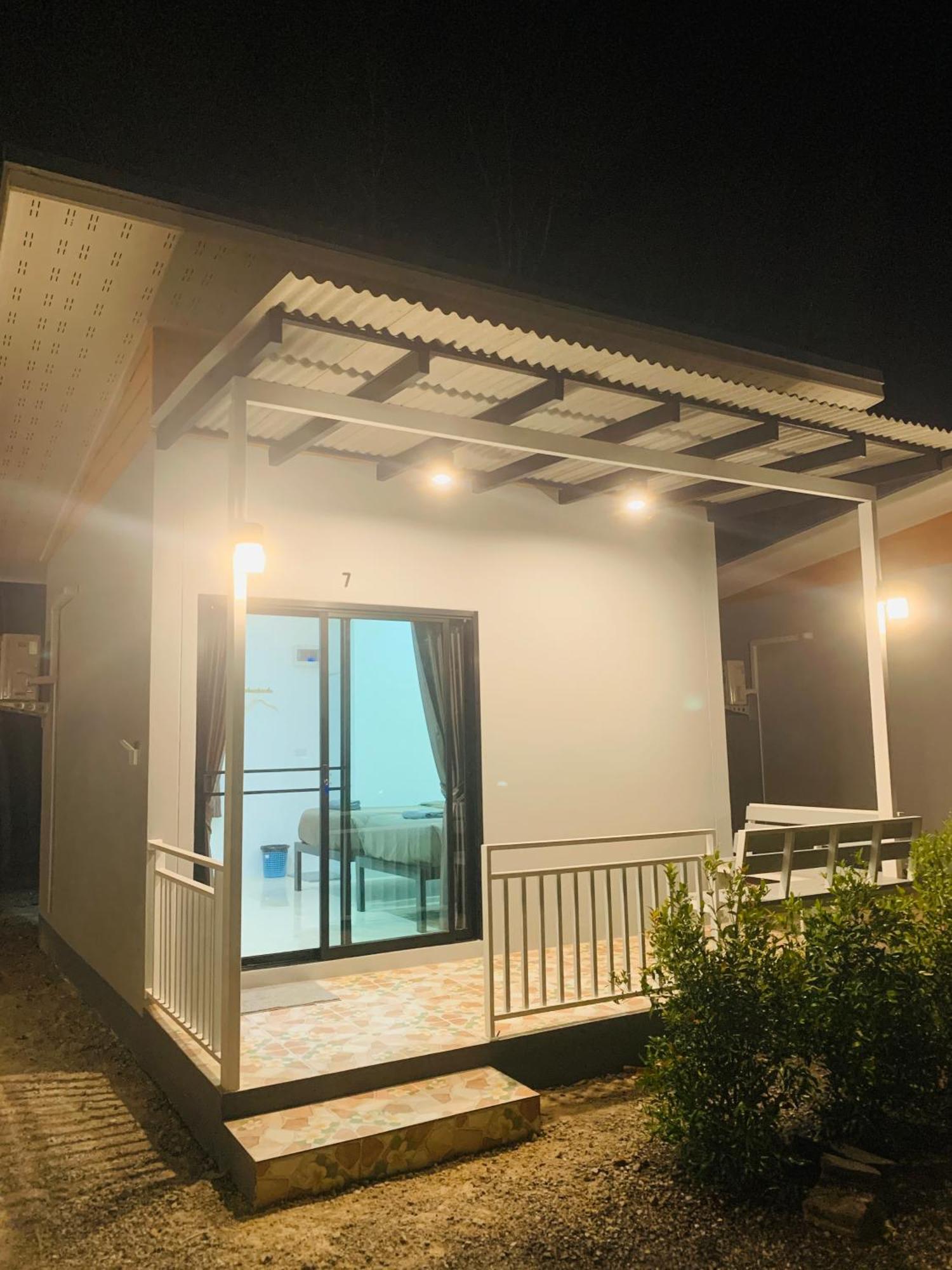 דון סאק Suanvadee Resort สวนวดี รีสอร์ท מראה חיצוני תמונה