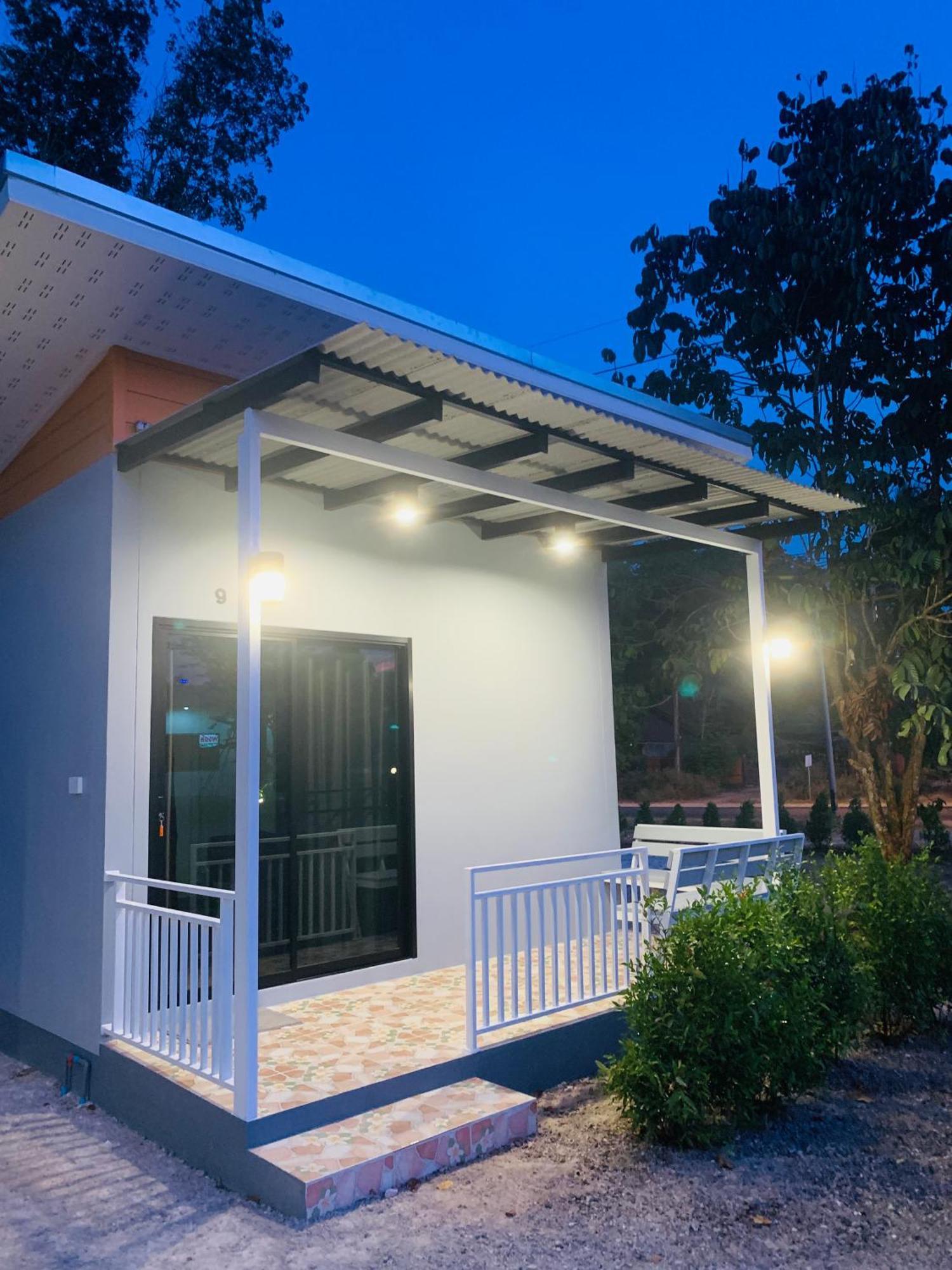 דון סאק Suanvadee Resort สวนวดี รีสอร์ท מראה חיצוני תמונה